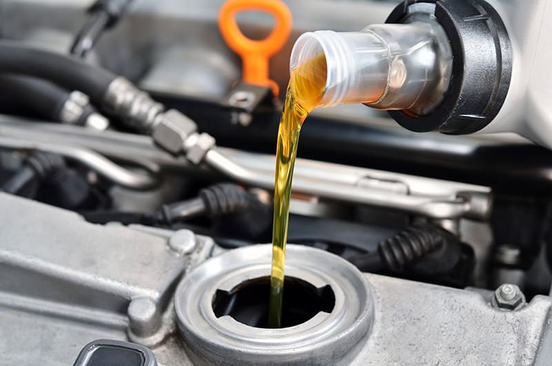 New-Oil Replacing oil with new clean oil